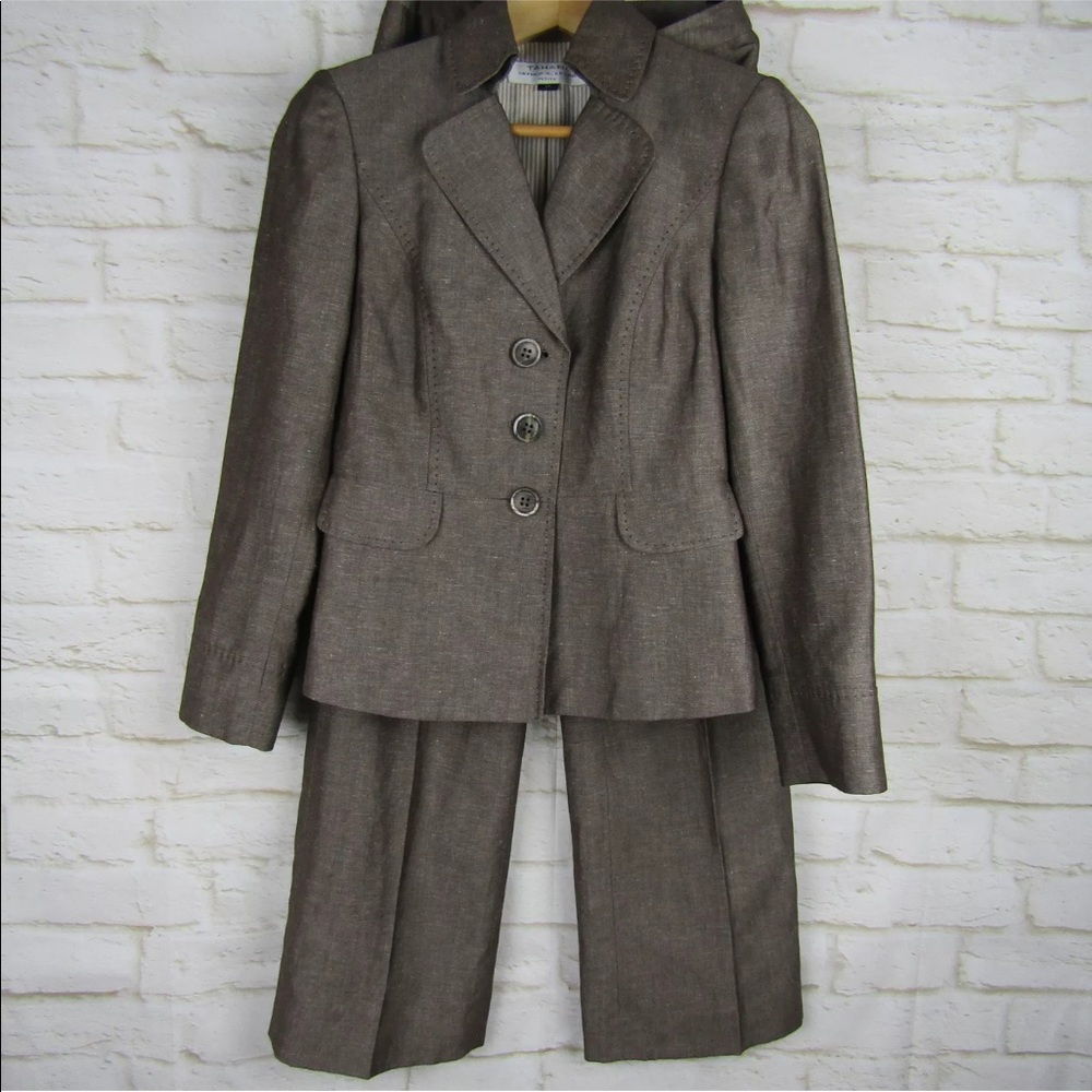 Tahari Pant Suit 2P Brown Jacket Brown Pants